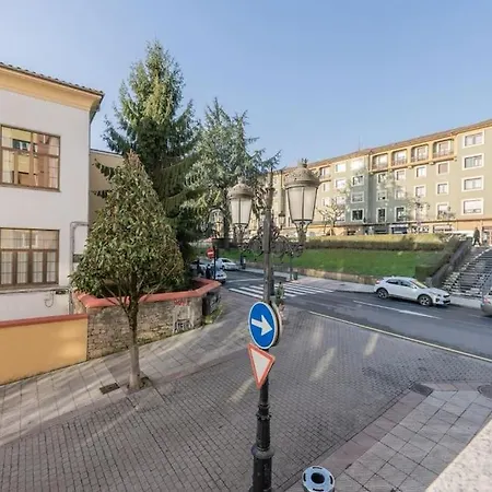 Apartment Reformado , Centrico , Wifi. Oviedo
